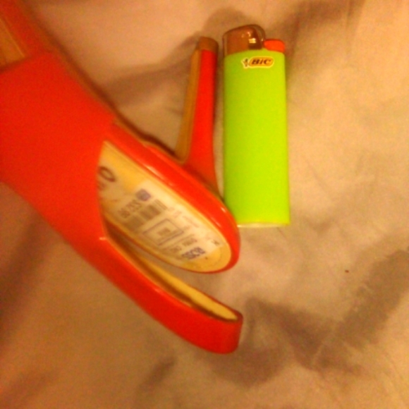 Calvin Klein heels - Picture 5 of 5